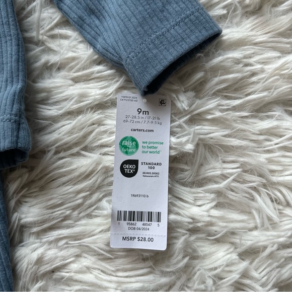 Carter's Outfit Bundle New With Tags Size 9 Months - Picture 3 of 7